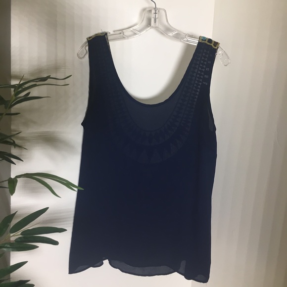 Crochet Low Back Tank - Picture 2 of 4